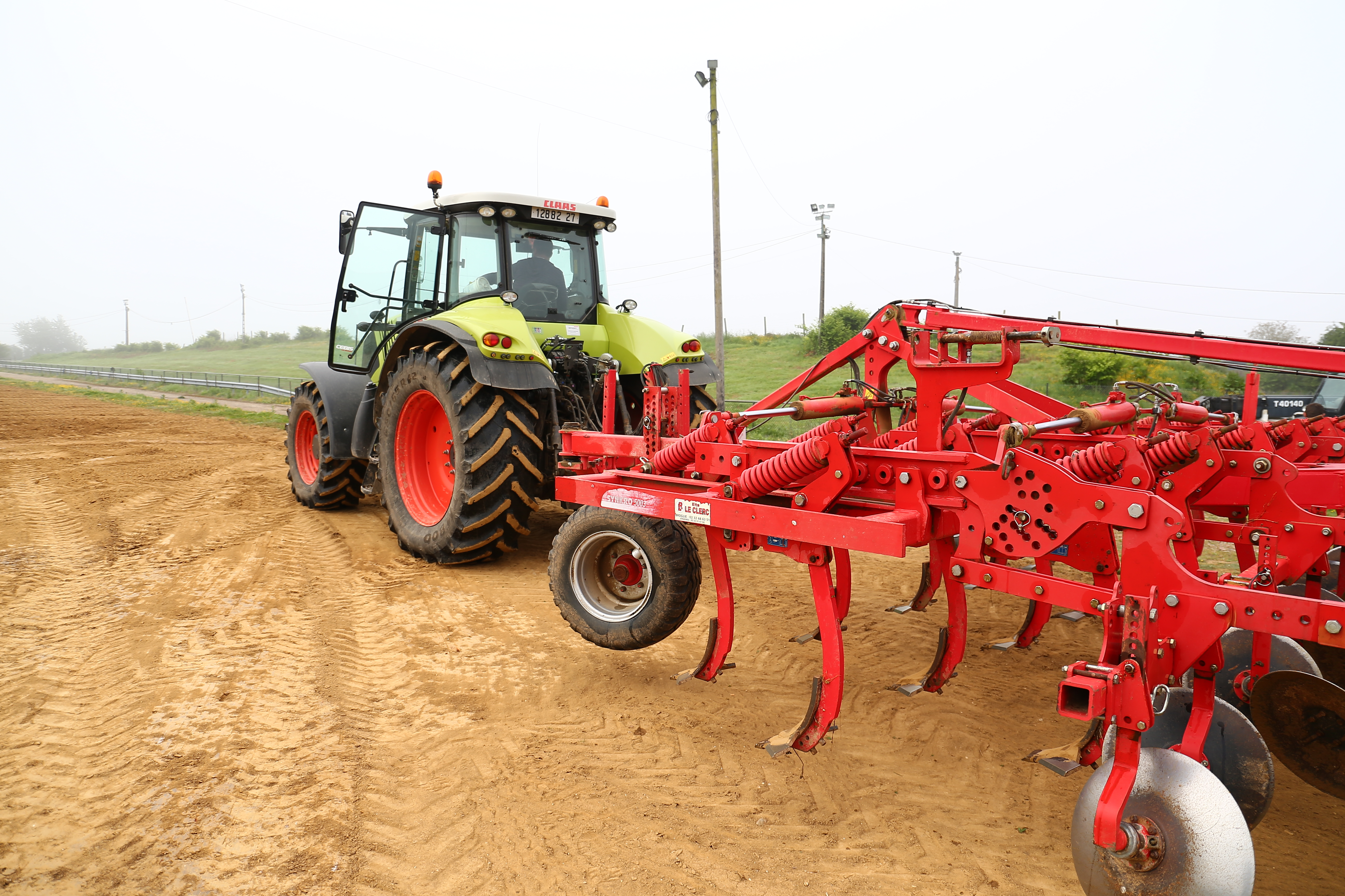 Tracteur Pulling Bernay - Piste 2015
